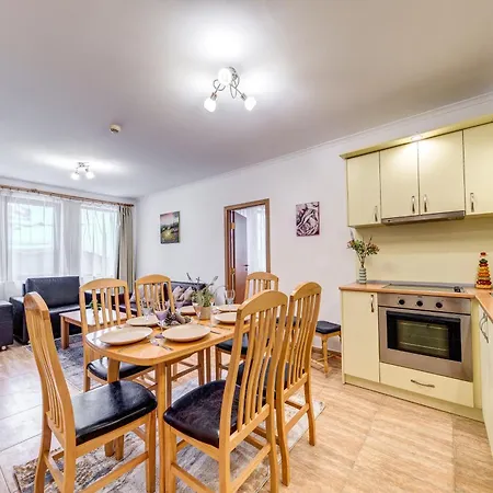 Apartment Alpine Haven 2-bedroom Escape, By Flat Mаnager *