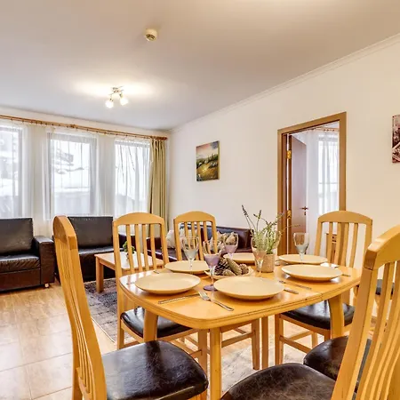 Apartment Alpine Haven 2-bedroom Escape, By Flat Mаnager Pamporovo