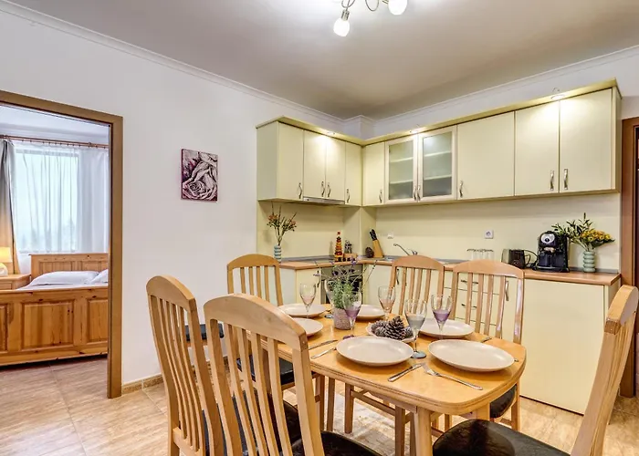 Alpine Haven 2-bedroom Escape, By Flat Mаnager Apartment Pamporovo